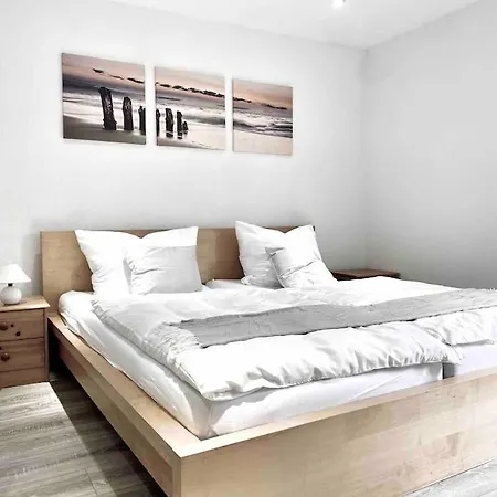 Holiday home **schwarzwald-haus Mit Sauna**